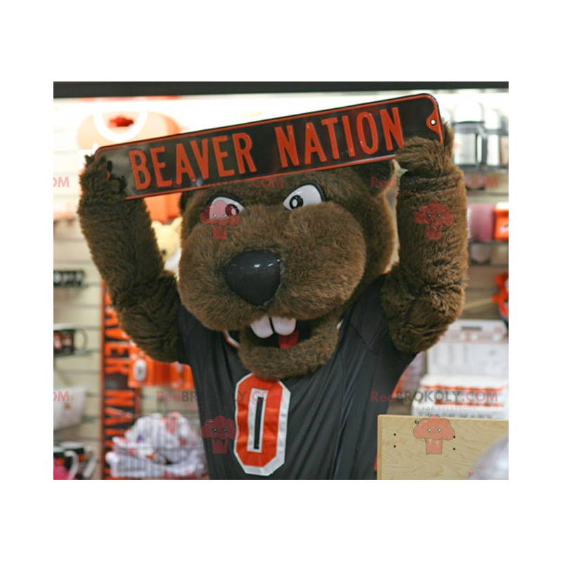 Mascot brown beaver bear in sportswear - Redbrokoly.com