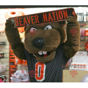 Mascot brown beaver bear in sportswear - Redbrokoly.com