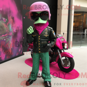 Magenta groene baret...