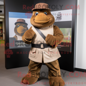 Disfraz de mascota soldado...