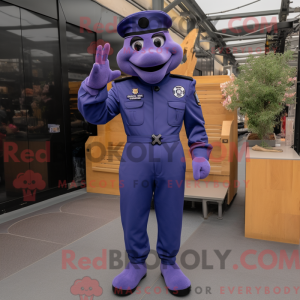 Lavendel Navy Soldier...