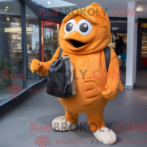 Postava maskota Orange Fish...