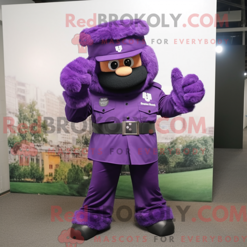 Fantasia de mascote Commando roxa com saia-calça e suspensórios - Mascotes de comando - REBROKO_275471 - RedBrokoly.com