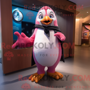 Rosa Penguin maskotka...