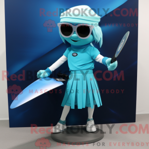 Cyan Knife Thrower maskot...