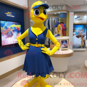 Maskotka Navy Canary jest...