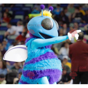 Blue and white flying insect fly mascot - Redbrokoly.com