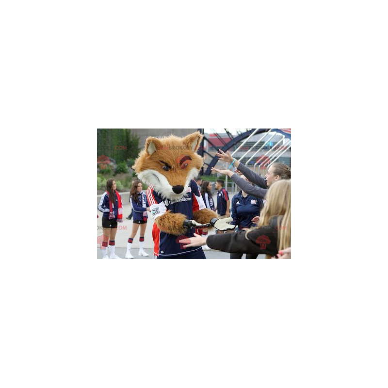 Fox mascote em roupas esportivas - Redbrokoly.com