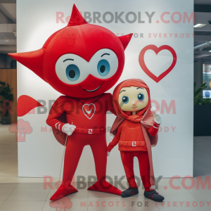 Postava maskota Red Arrow...