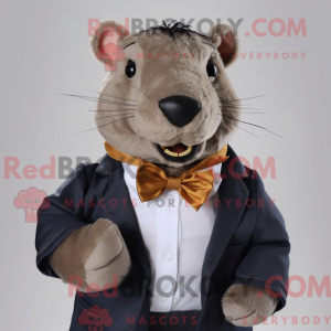 Grande figura de máscara de...
