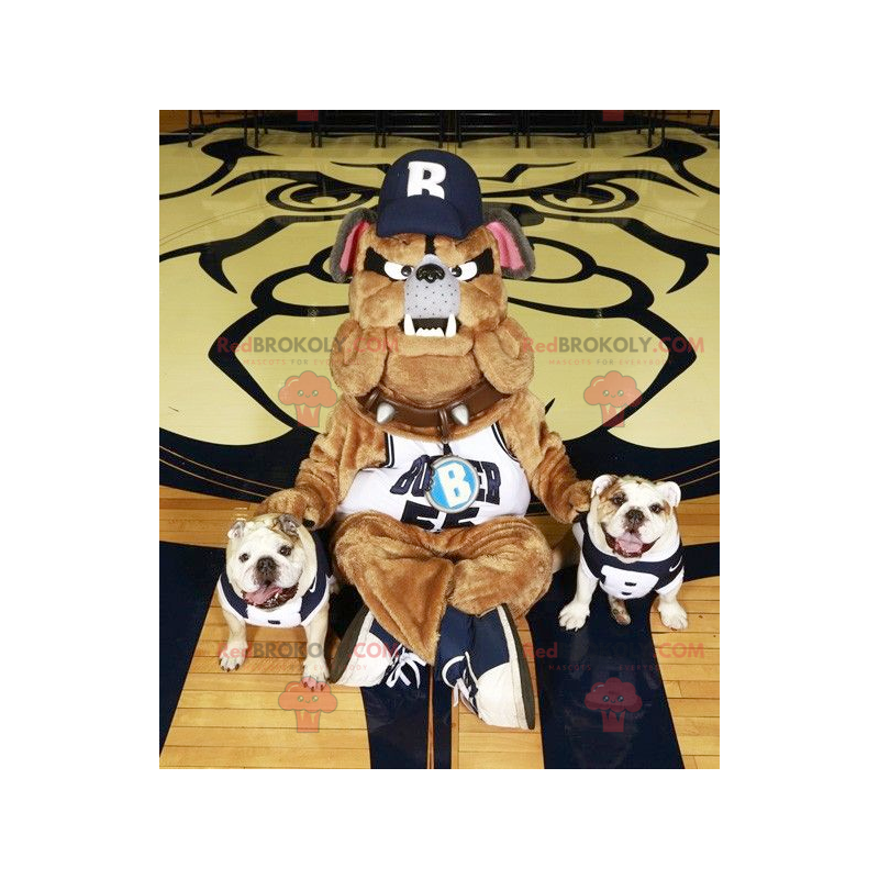 Meget realistisk brun grå og sort bulldog maskot - Meget realistisk brun grå og sort bulldog maskot -