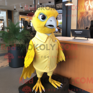 Figura de máscara de falcão...
