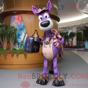 Fantasia de mascote de okapi roxo com calça jeans e bolsas - Mascotes Okapi - REBROKO_279139 - RedBrokoly.com
