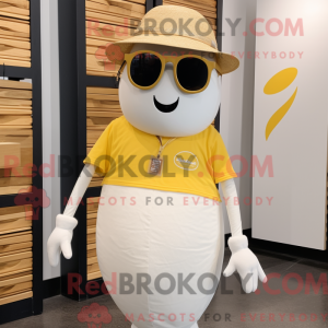 Postava maskota krémového...