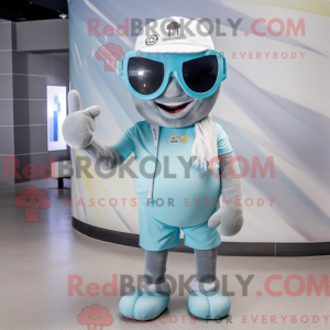 Grey Ice maskot...