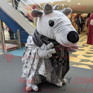 Fantasia de mascote de anta prateada com calça comprida e presilhas de cachecol - Mascotes Tapir - RedBrokoly.com