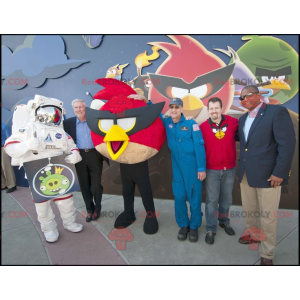 Rød fuglemaskot fra det berømte Angry Birds videospil
