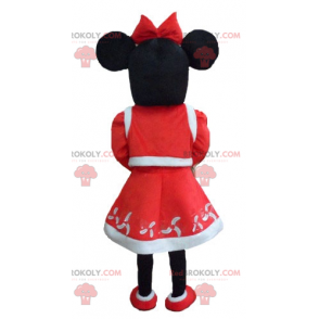 Mascote da Minnie Mouse vestida com roupa de Natal -