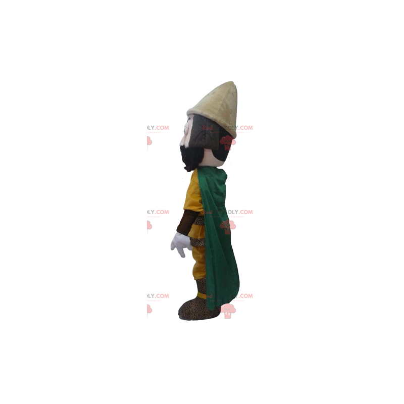 Knight mascot with a yellow outfit and a green cape -