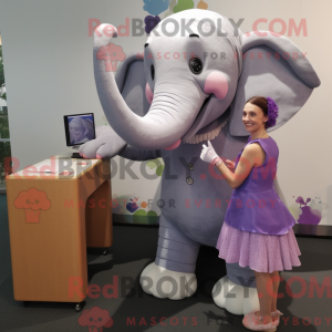 Lavendel elefant maskot...