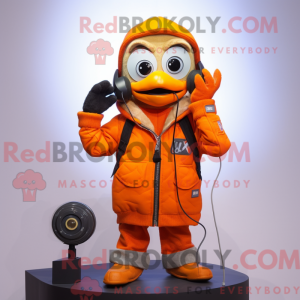 Orange Phone maskot...