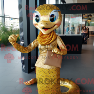 Máscara de cobra de ouro...