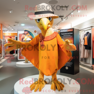 Orange Vulture maskot...