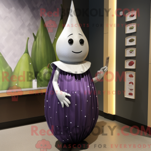 Sølv aubergine maskot...