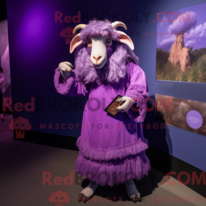 Mascotte de chèvre angora...