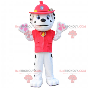 Mascote cachorrinho dálmata em traje de bombeiro -