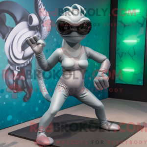 Sølv Hydra-maskotdraktfigur...