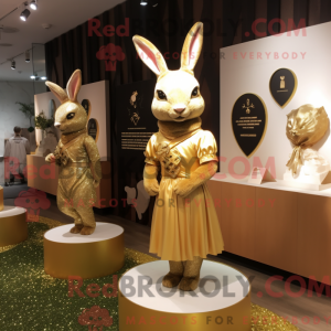 Gold Wild Rabbit maskot...