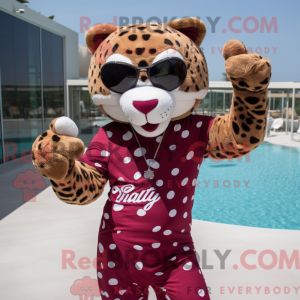 Maroon Leopard maskot...