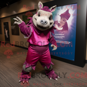 Magenta Armadillo maskot...