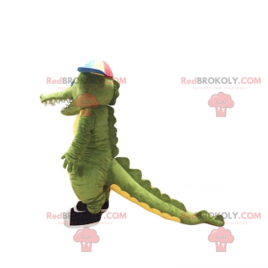 Krokodil mascotte met pet en sneakers - Redbrokoly.com