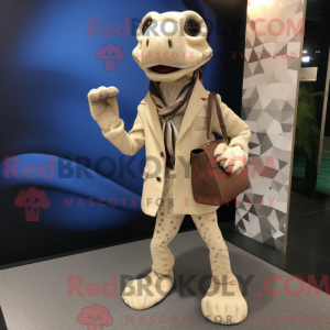 Máscara Python bege figura...