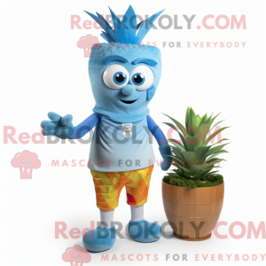 Sky Blue Pineapple maskot...