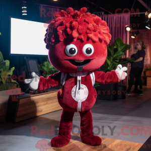 Maroon Raspberry maskot...