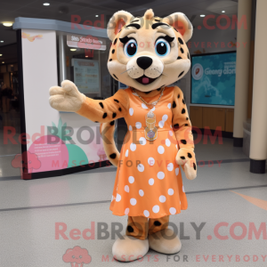 Peach Cheetah maskot...