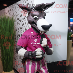 Máscara Magenta Okapi com...
