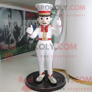 White Ring Master maskot...