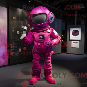 Magenta Astronaut maskot...