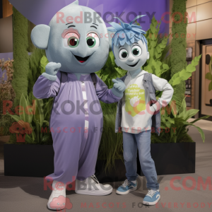 Maskotka Silver Grape jest...