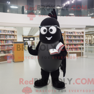 Sort Moussaka maskot...