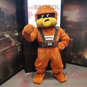 Fantasia de mascote Rust Commando com camiseta e pochetes - Mascotes de comando - REBROKO_290630 - RedBrokoly.com