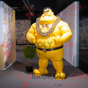 Gul Strongman maskot...
