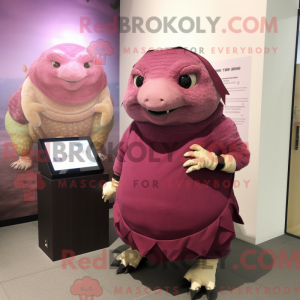 Magenta Glyptodon maskot...