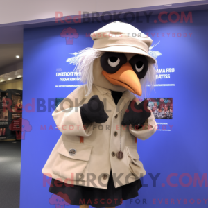 Cream Crow maskot kostume...