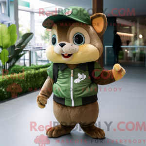 Olive Chipmunk Maskottchen...
