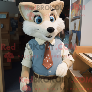 Figura de máscara de raposa...